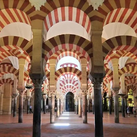 Moderno Junto A Estacion De Tren Appartement *