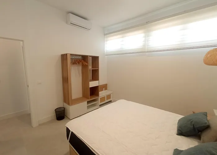 Moderno Junto A Estación De Tren Apartamento Córdova