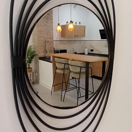 Moderno Junto A Estación De Tren Córdoba