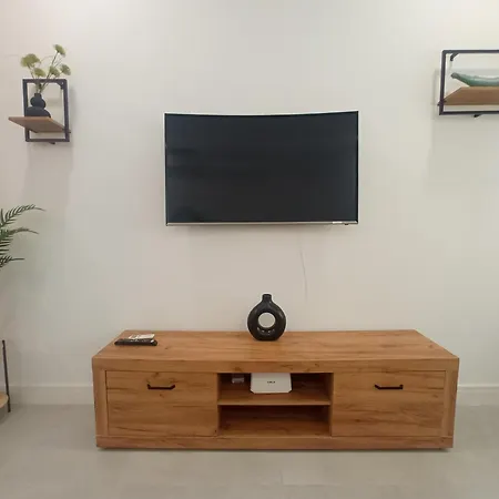 Apartamento Moderno Junto A Estación De Tren