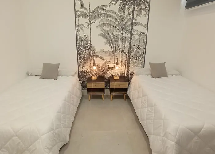 Moderno Junto A Estacion De Tren Apartment *