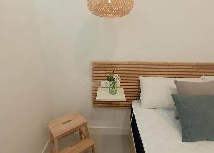 Moderno Junto A Estacion De Tren Apartment *